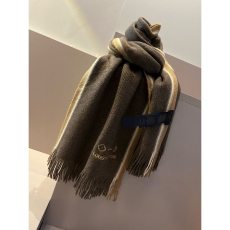 Louis Vuitton Scarf